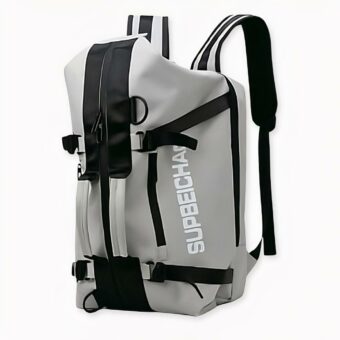 Dit multifunctionele sportkleed kan op verschillende manieren gebruikt worden, als vloerkleed, over de schouder of als kleed met een rand. Het is een moderne, stijlvolle en praktische tas die ook een computervak heeft. In deze tas past alles wat u nodig heeft.