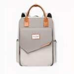 Dit praktische vloerkleed in Scandinavisch design voor dames is perfect voor Scandinavische studenten. Met zijn minimalistische lijnen en hoge functionaliteit is het ideaal voor elke school. U kunt hem op uw schouders of aan de hand dragen.