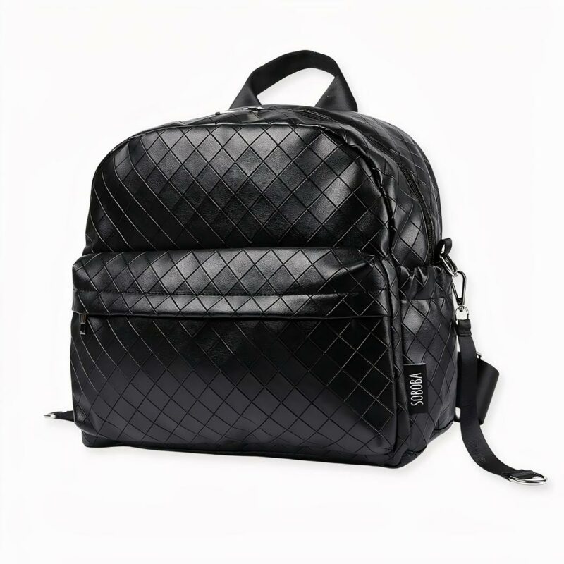 Val voor deze sublieme roze geruite rugzak die een stijlvolle look compleet maakt wanneer u met uw baby op stap bent. Deze trendy luiertas is perfect voor stijlvolle moeders met een passie voor mode. Het is het ideale accessoire om met de mode mee te gaan!