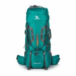 Grote groene wandelrugzak met witte achtergrond