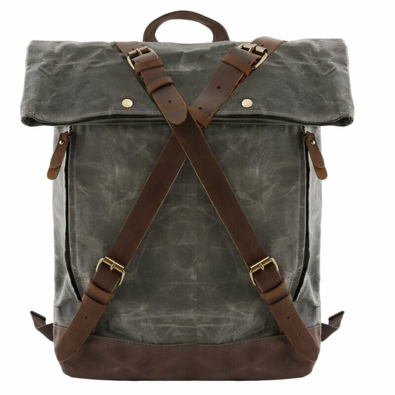 Herenrugzak van vintage canvas in grijs en bruin met witte achtergrond