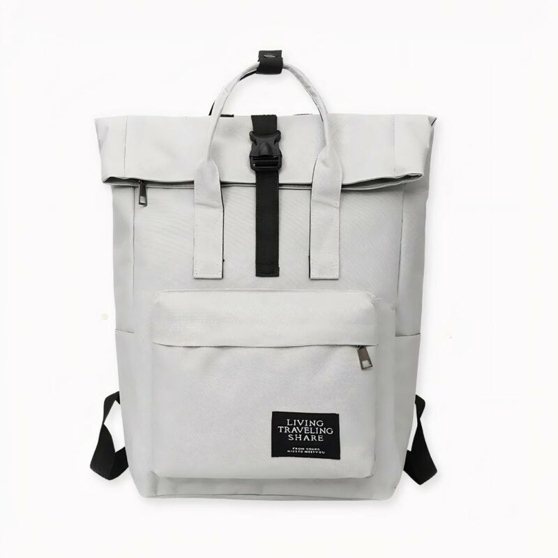 U hebt zojuist de tas in handen gekregen die u altijd van dienst zal zijn. Vertrek 's ochtends met uw thermoskan koffie in het zijvak en pak vervolgens uw computer uit op de tafel in uw coworkingruimte. Geen batterijen meer? Plaats uw telefoon in het batterijvak en controleer het kabeldeksel. Zorg ervoor dat u uw telefoon op een veilige plaats opbergt in verband met mogelijk lawaai en trillingen.