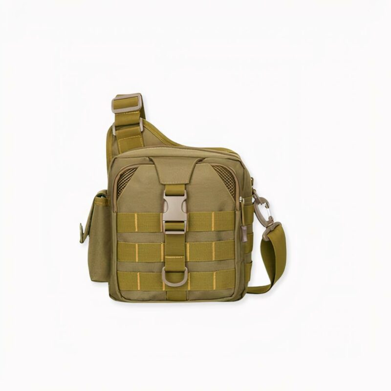 Deze militaire koffer met extra vakken is gemaakt van nylon en is zeer glad en waterdicht. Er is voldoende ruimte voor uw digitale apparatuur. De rand is telescopisch voor maximaal comfort.