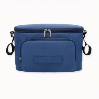 Deze opbergtas voor de kinderwagen is perfect om alle benodigdheden voor uw baby onderweg mee te nemen. De tas is gemaakt van hoogwaardige materialen en heeft een grote opbergruimte, flessenhouder en accessoirehouder.