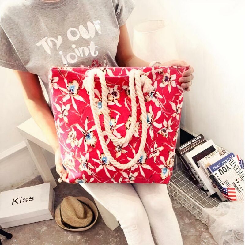 Strandtas met bloemmotieven in rood voor dames