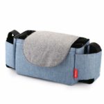 Tweekleurige blauwe en grijze polyester kinderwagenzak met witte achtergrond