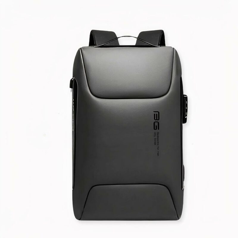 IMG_Sac à dos_ergonomique_luxe_gris_1F Maak kennis met de ergonomische luxe rugzak in grijs. De perfecte rugzak voor iedereen die het beste wil! Deze rugbytas is ontworpen voor comfort en stijl. Hij heeft verstelbare schouderbanden en een gewatteerd rugpaneel voor maximaal comfort. In het grote zitgedeelte kunt u al uw ruimte gebruiken, want het zitgedeelte met ventilatie biedt genoeg ruimte voor kleine rugbytassen. Andere functies zijn zijvakken voor waterflessen of paraplu's, en een handvat aan de bovenkant om de tas gemakkelijk te dragen. Als je naar school of het sportcentrum moet, is deze rugby echt iets voor jou!