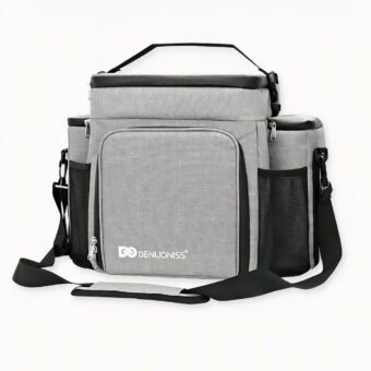 Deze moderne, compacte, geïsoleerde rugzak is het perfecte accessoire voor onderweg. Hij heeft een ruim hoofdvak en een voorvak met ritssluiting, zodat uw spullen gemakkelijk kunnen opbergen. Het geïsoleerde ontwerp houdt uw eten en drinken op temperatuur, ongeacht het weer. De robuuste, waterbestendige stof beschermt tegen de elementen. De gevoerde schouderbanden zijn verstelbaar voor optimaal comfort. Met zijn compacte formaat en stijlvolle ontwerp zal deze geïsoleerde rugzak uw beste bondgenoot zijn op al uw reizen.