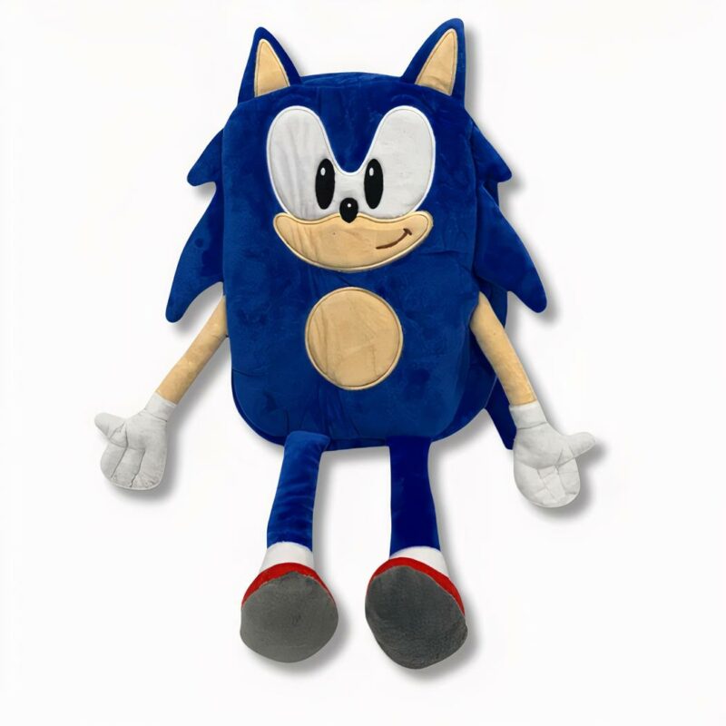 IMG_sac_dos_sonic_voyage_presentation.jpeg Blauwe rugzak in de vorm van het pluche Sonic-karakter op een lichtgrijze achtergrond