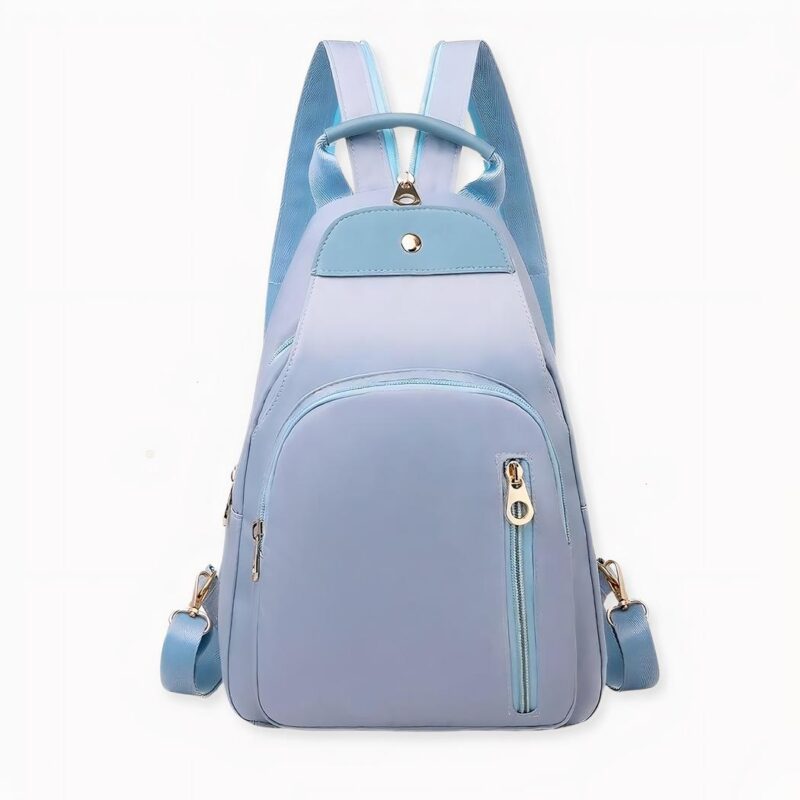 IMG_Sac-a-dos-femme-petit-format_en_oxford.jpeg Besoin d’un sac compact et léger pour vos déplacements quotidiens ? Craquez pour ce sac à dos femme de petit format. Un sac facile à porter grâce à ses longues bretelles, mais qui vous donnera aussi du style grâce à son design soigné et élégant. Il peut faire aussi office de cartable pour votre fille.